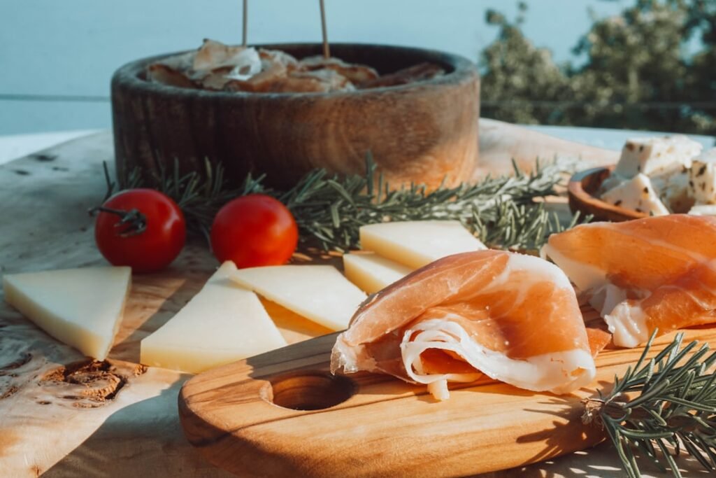 Lokale Delikatesser i Norge: En Reise Gjennom Smaker